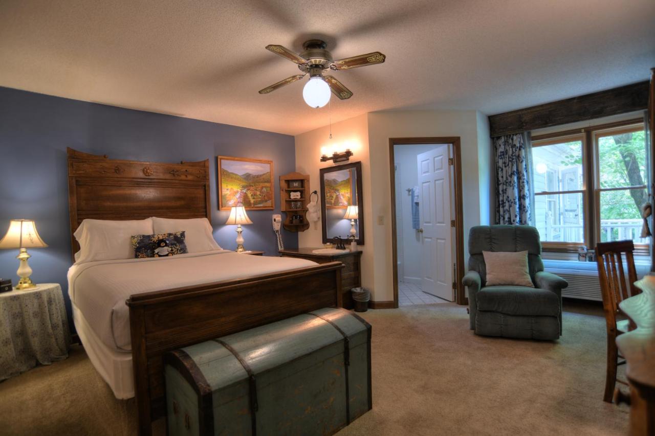  | Blue Mountain Mist Country Inn