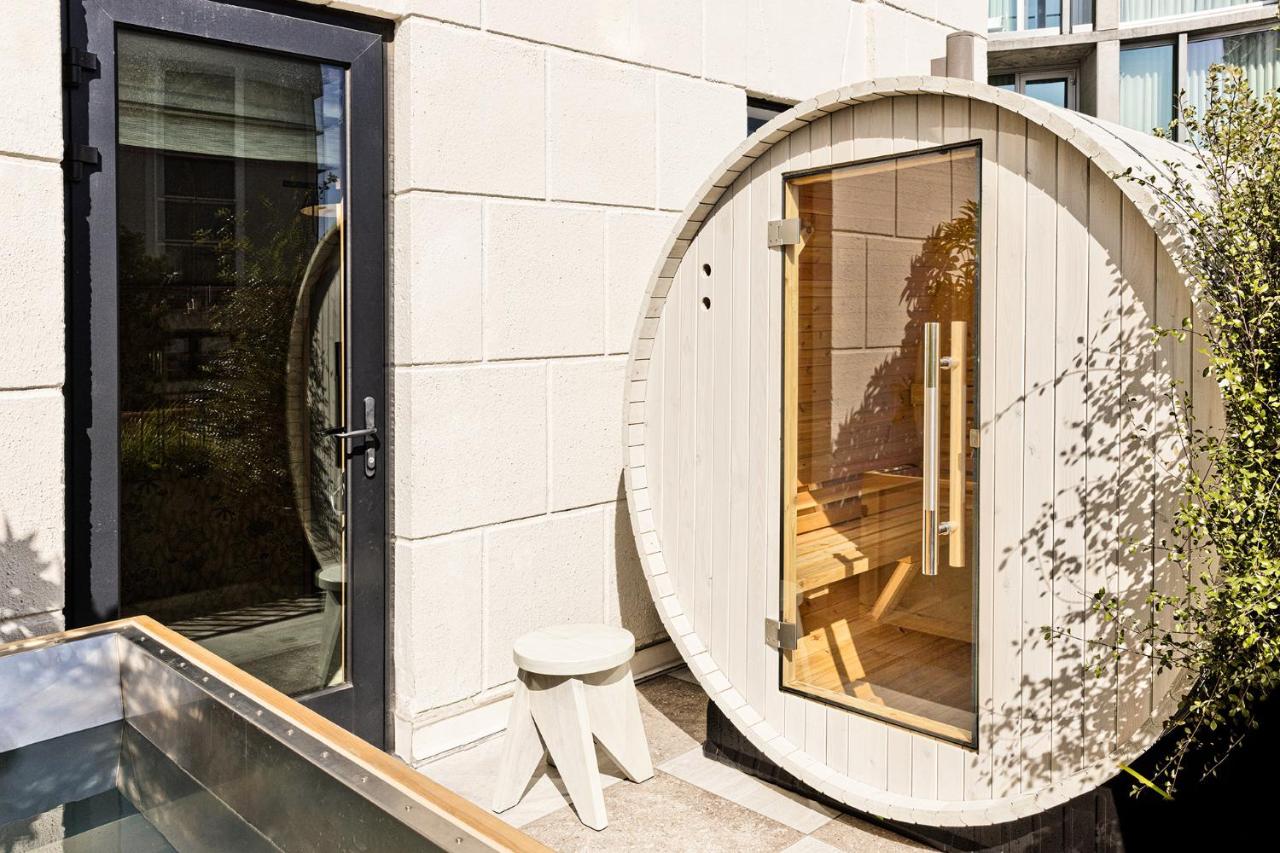 | Santa Monica Proper Hotel, a Member of Design Hotels