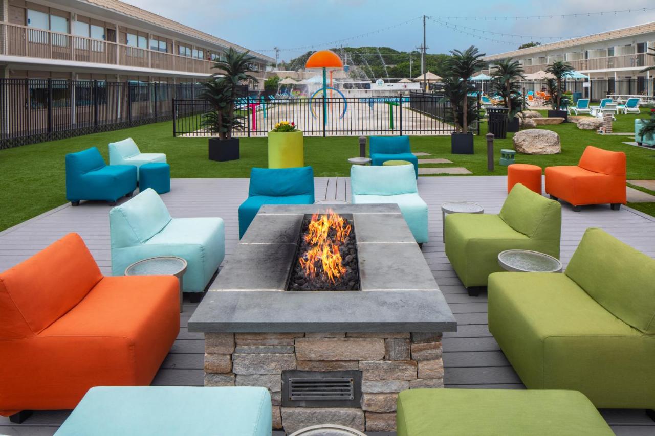 | Harbor Hotel Provincetown