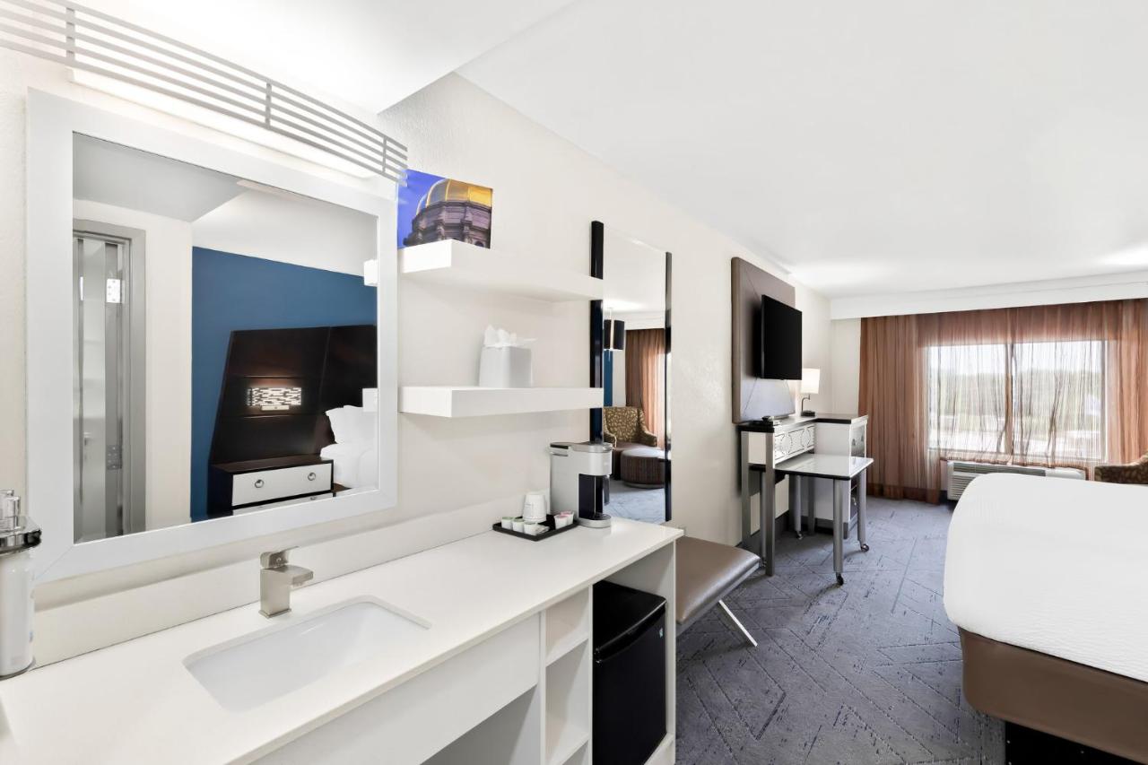  | Holiday Inn Express Atlanta NW - Galleria Area, an IHG Hotel