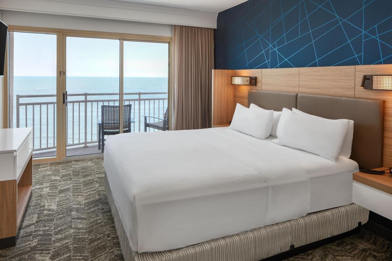 King Studio at SpringHill Suites by Marriott Virginia Beach Oceanfront