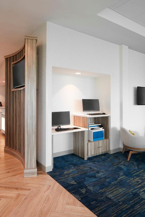  | SpringHill Suites by Marriott Virginia Beach Oceanfront