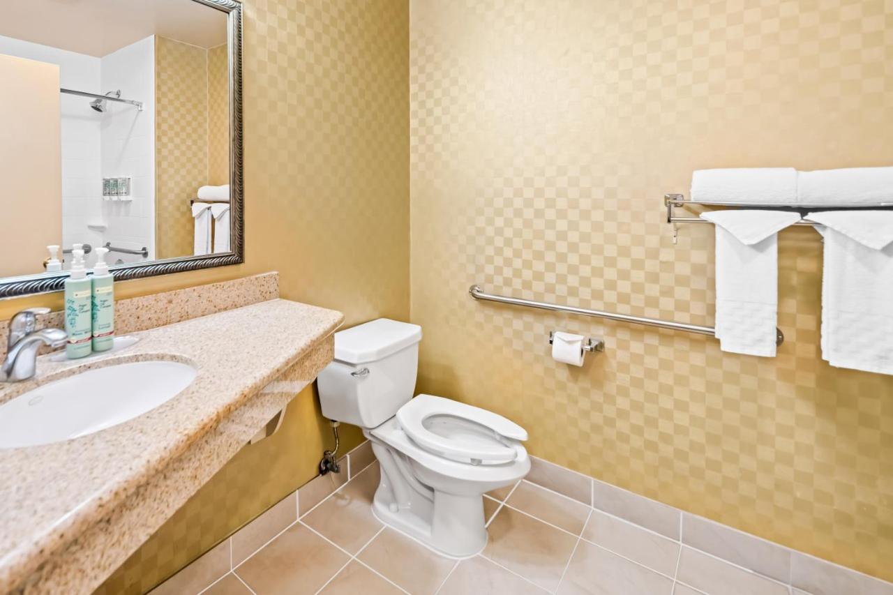 | Best Western De Anza Inn