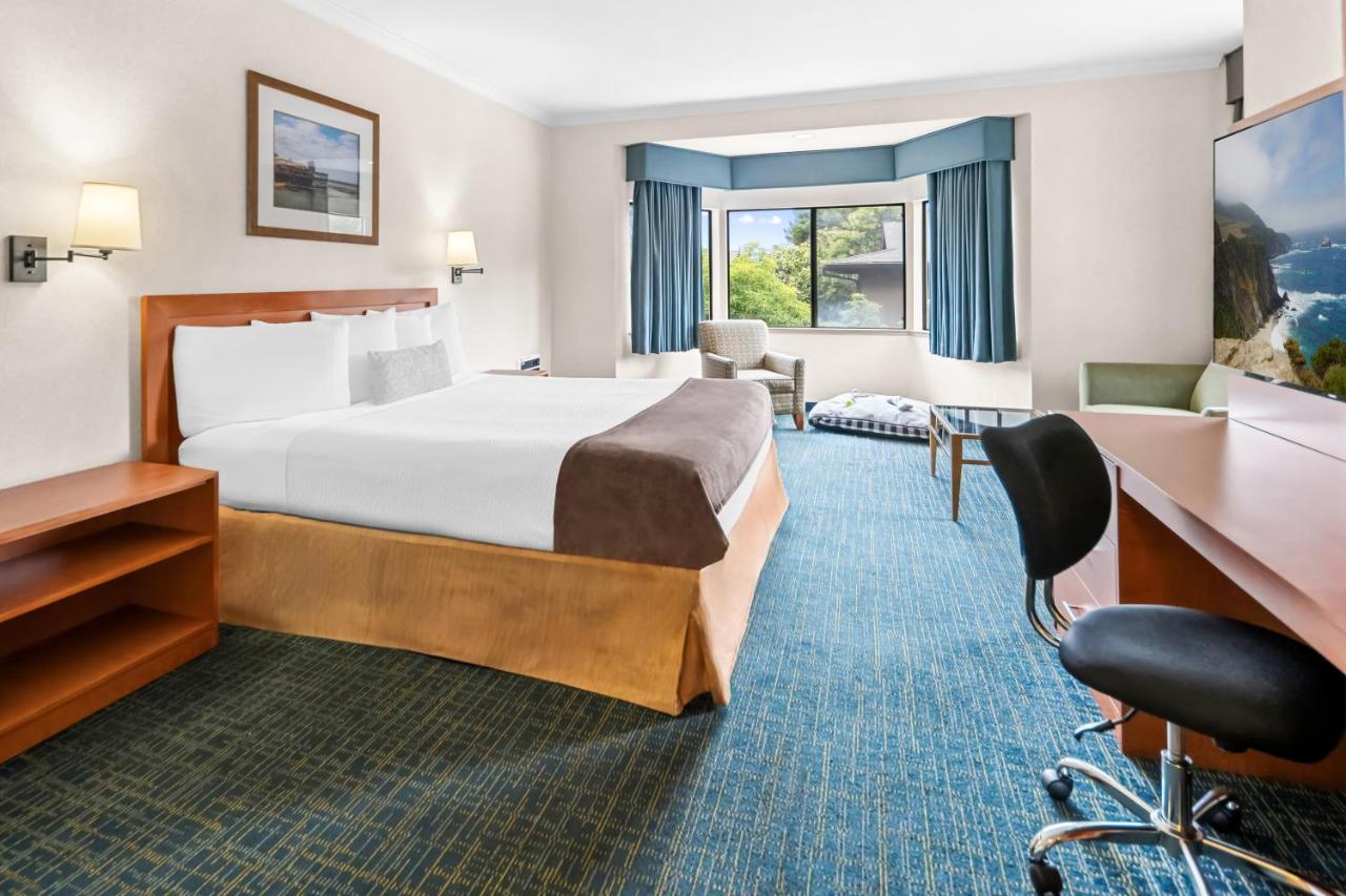 | Best Western De Anza Inn