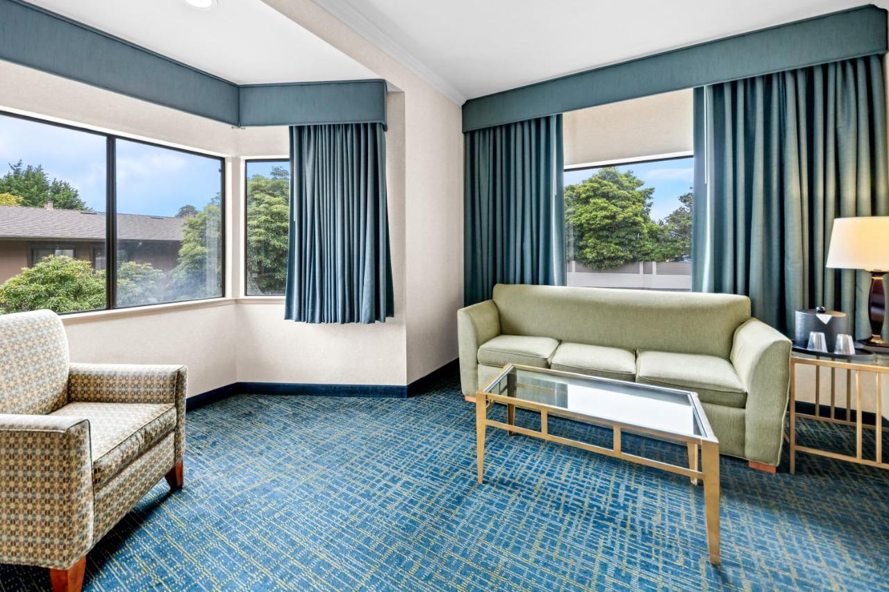 King Room with Sofa Bed - Disability Access/Non-Smoking at Best Western De Anza Inn