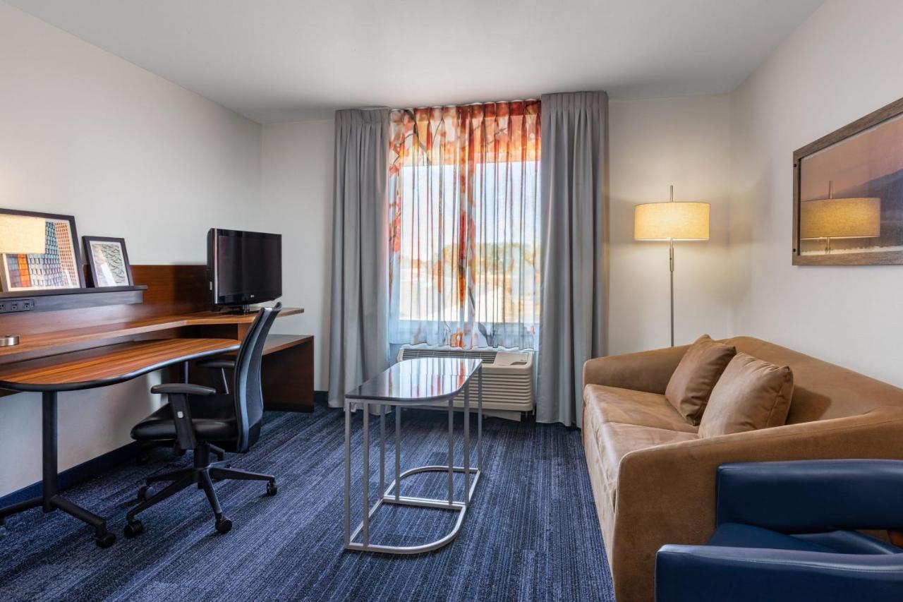 | Fairfield Inn & Suites by Marriott Smithfield Selma/I-95