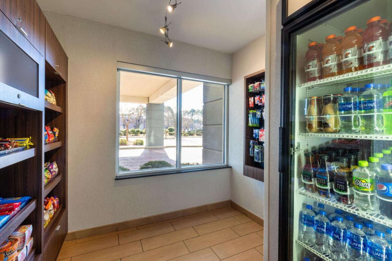 | Fairfield Inn & Suites by Marriott Smithfield Selma/I-95