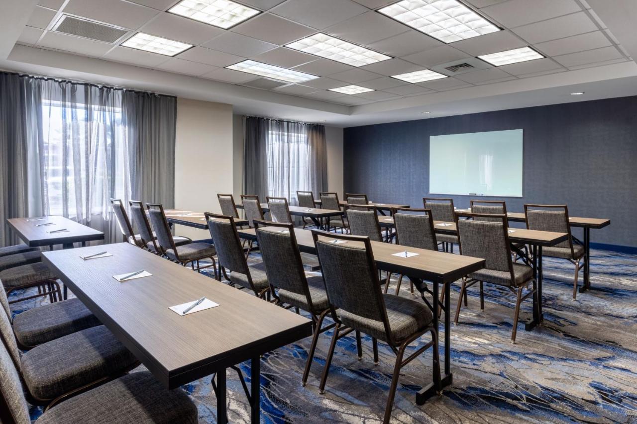 | Fairfield Inn & Suites by Marriott Smithfield Selma/I-95