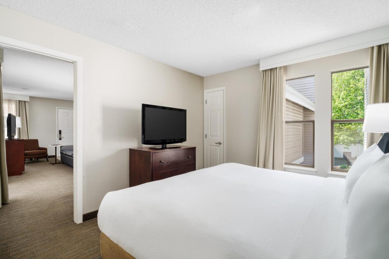  | Residence Inn by Marriott Seattle Bellevue