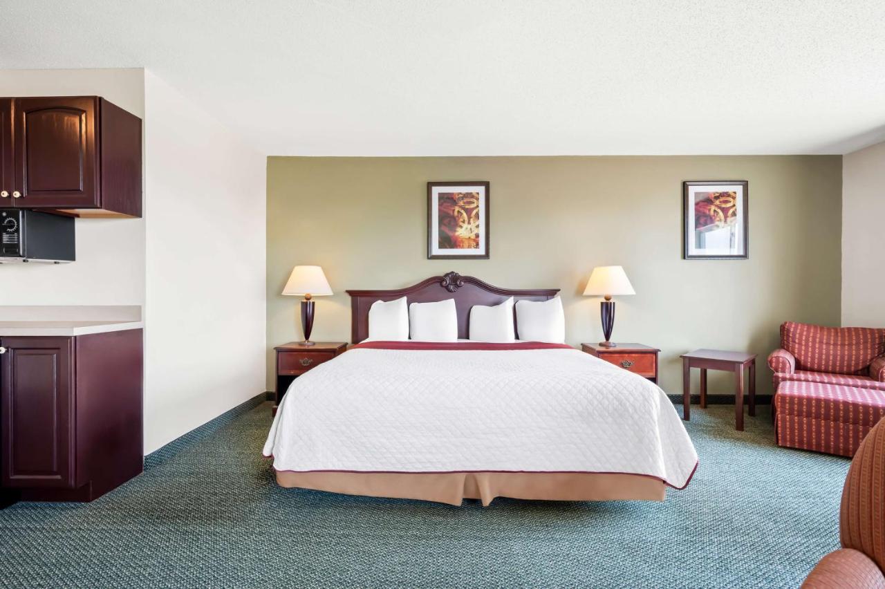  | Best Western Annawan Inn