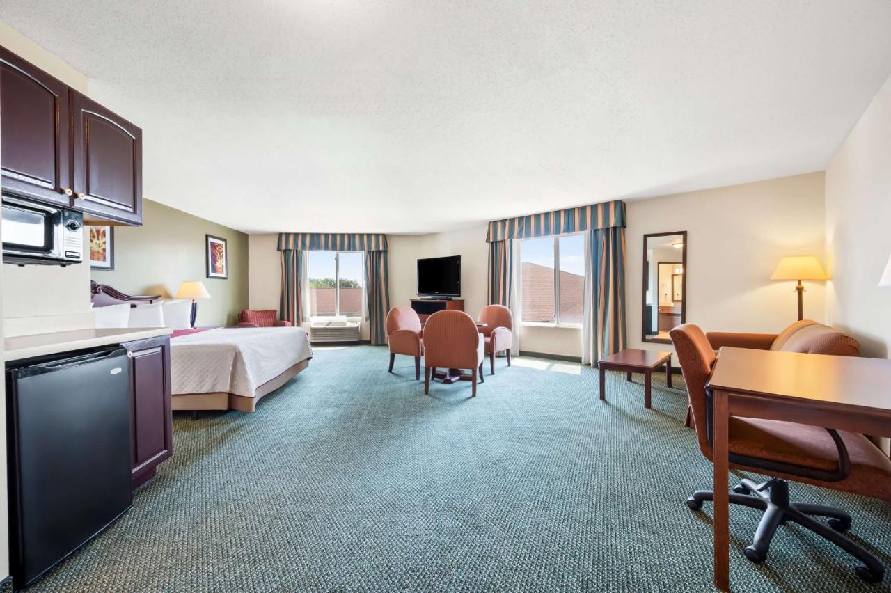 | Best Western Annawan Inn