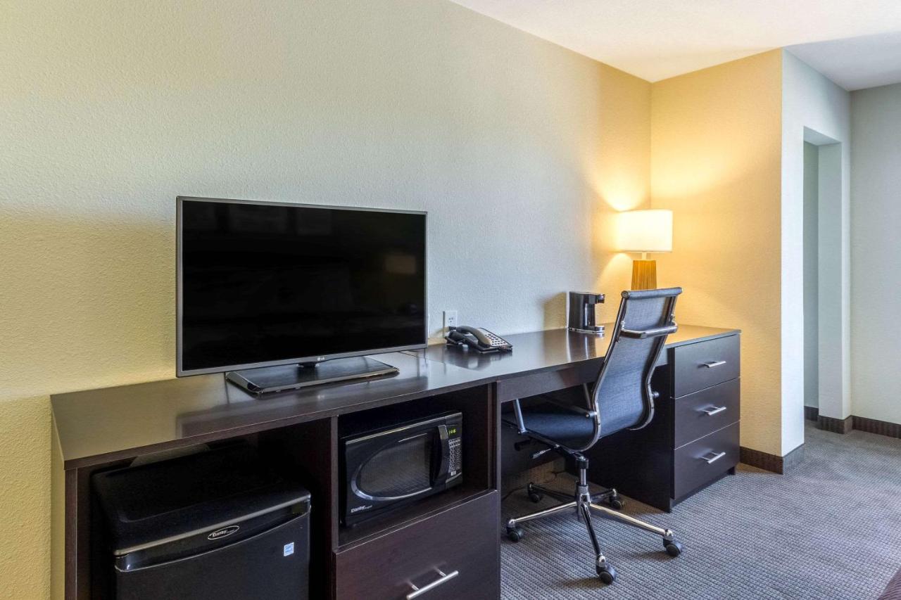 | Sleep Inn & Suites