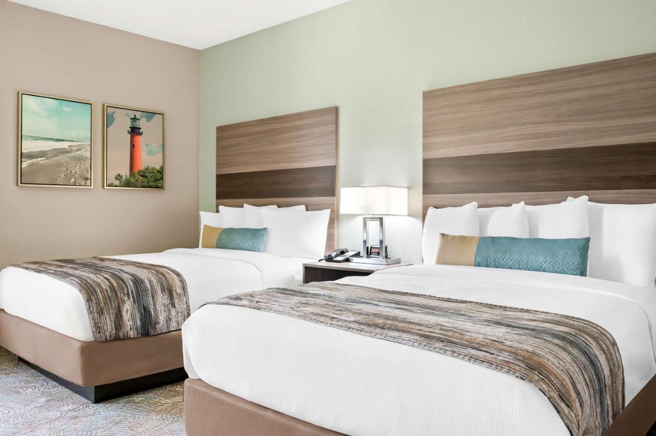 Queen Room with Two Queen Beds - Non-Smoking at Best Western Intracoastal Inn