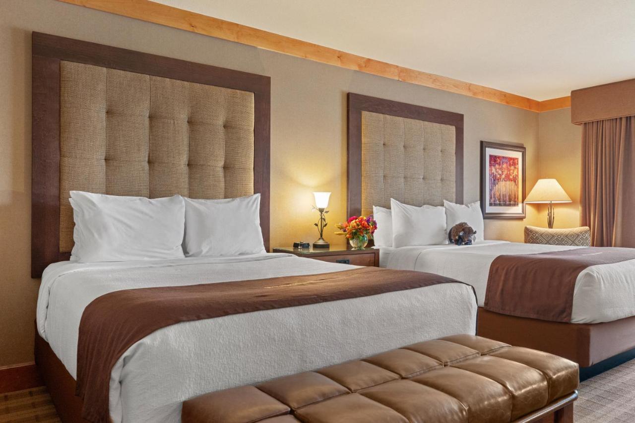 Queen Room with Two Queen Beds at The Wyoming Inn of Jackson Hole