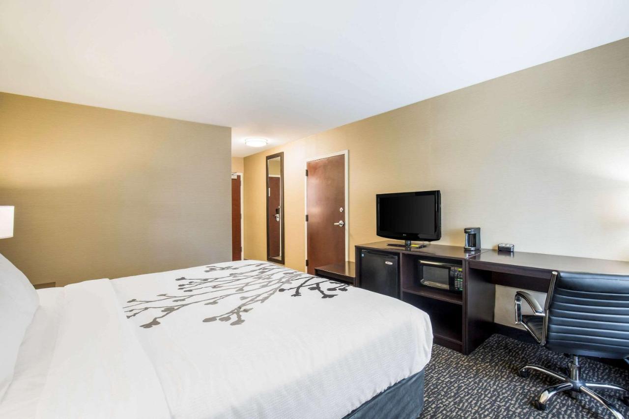  | Sleep Inn & Suites Scranton Dunmore