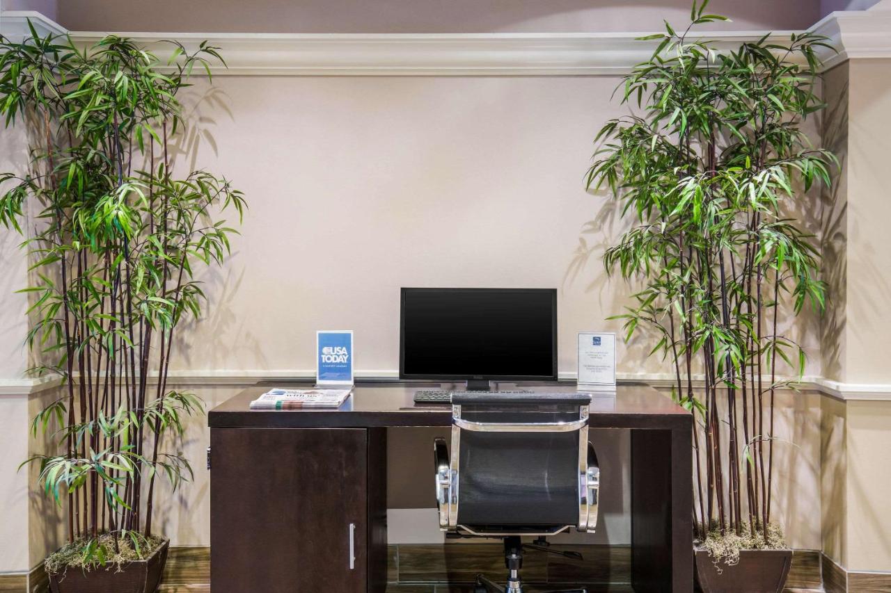  | Sleep Inn & Suites Scranton Dunmore