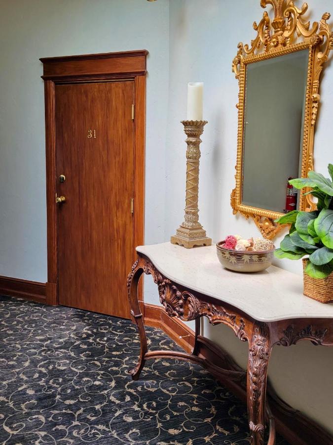  | Altland House Inn & Suites