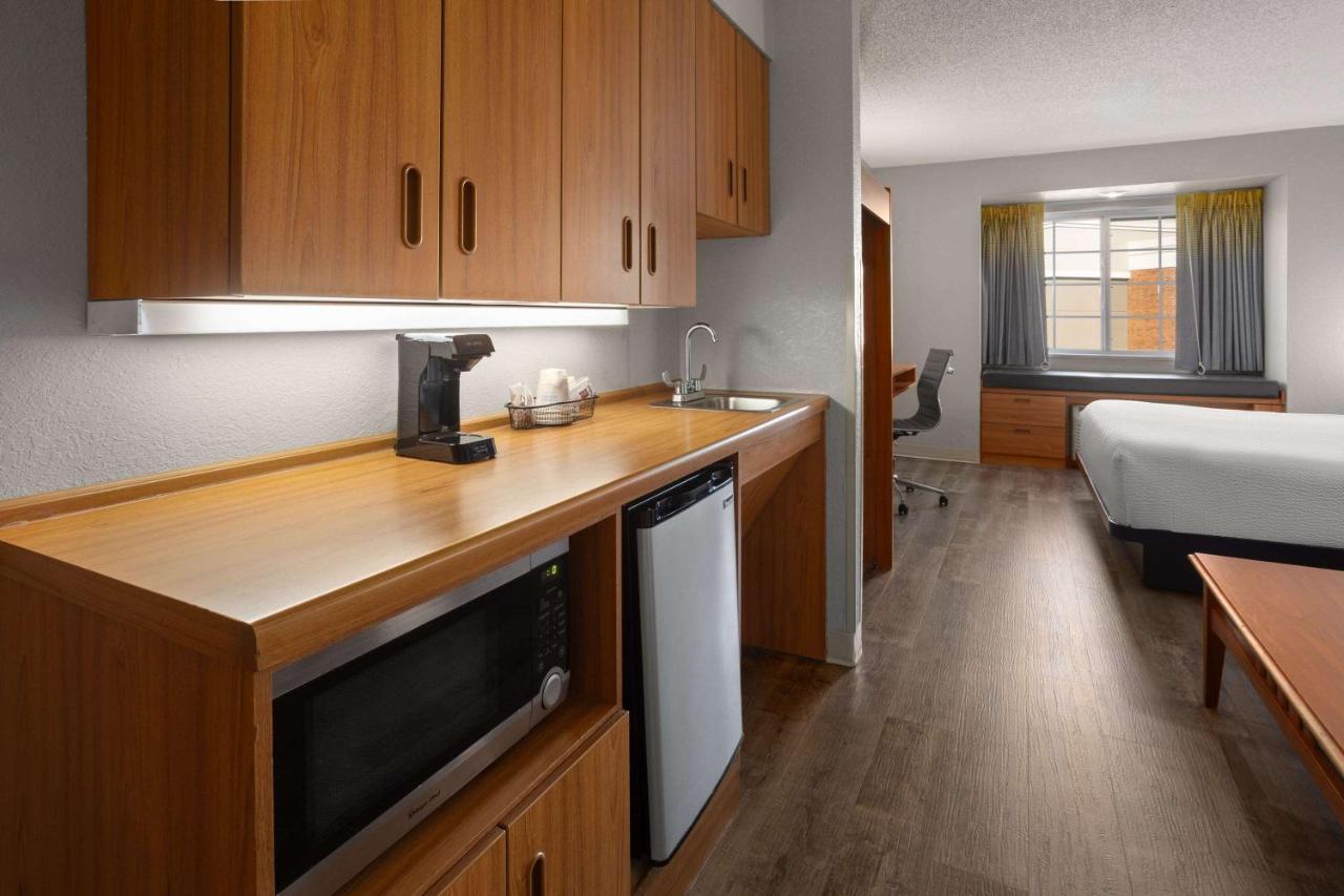 King Studio Suite - Mobility Access/Non-Smoking at Microtel Inn & Suites by Wyndham Ann Arbor