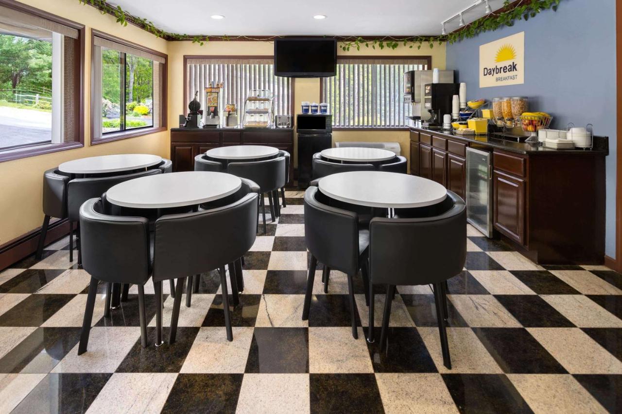 | Days Inn by Wyndham Wurtsboro
