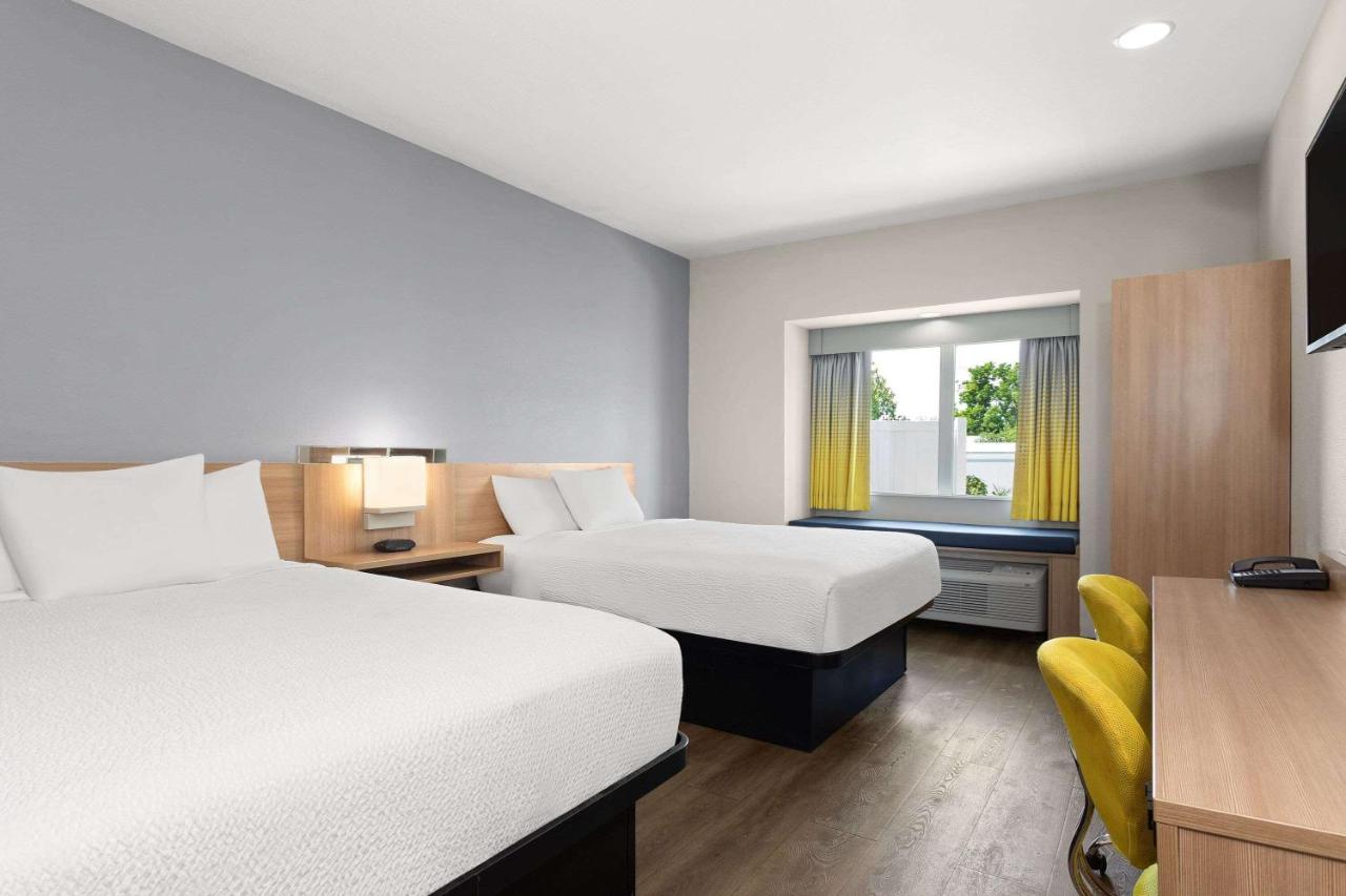 Queen Room with Two Queen Beds - Disability Access/Non-Smoking at Microtel Inn & Suites by Wyndham Panama City