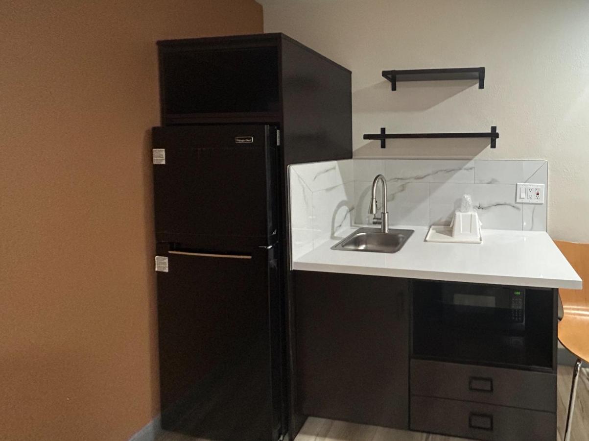 | Americas Best Value Inn Cameron Park Folsom