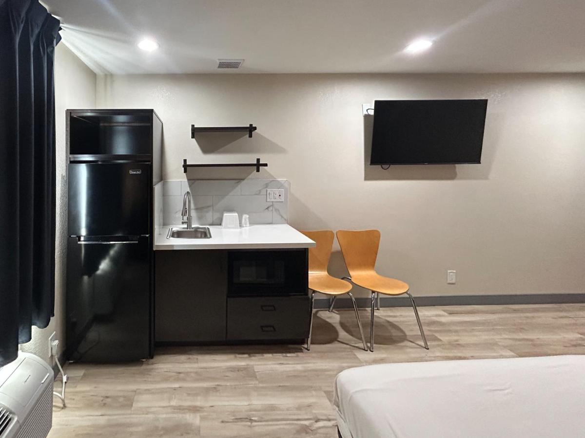 | Americas Best Value Inn Cameron Park Folsom