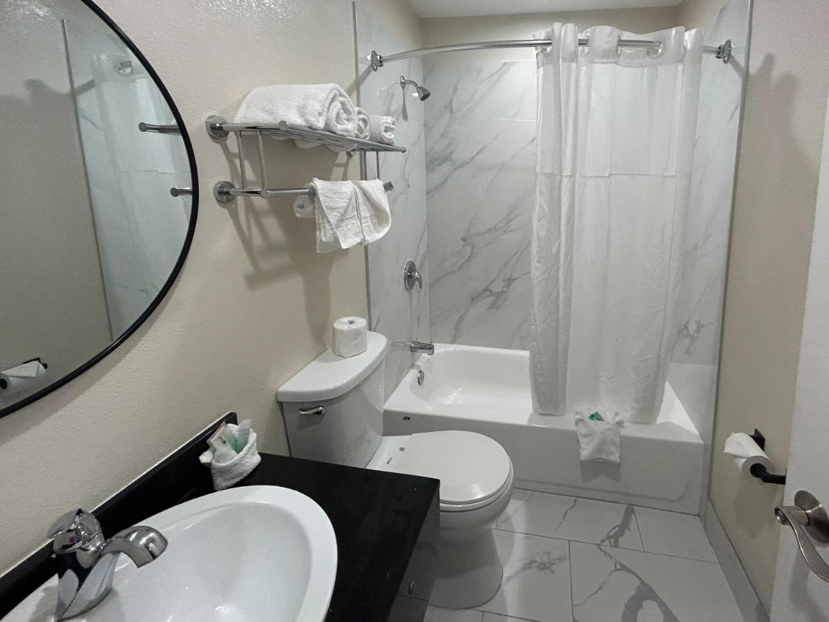 | Americas Best Value Inn Cameron Park Folsom