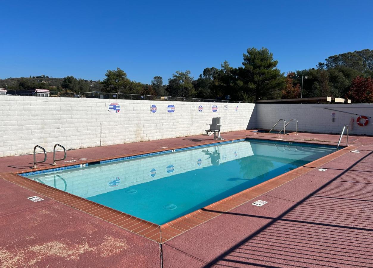 | Americas Best Value Inn Cameron Park Folsom