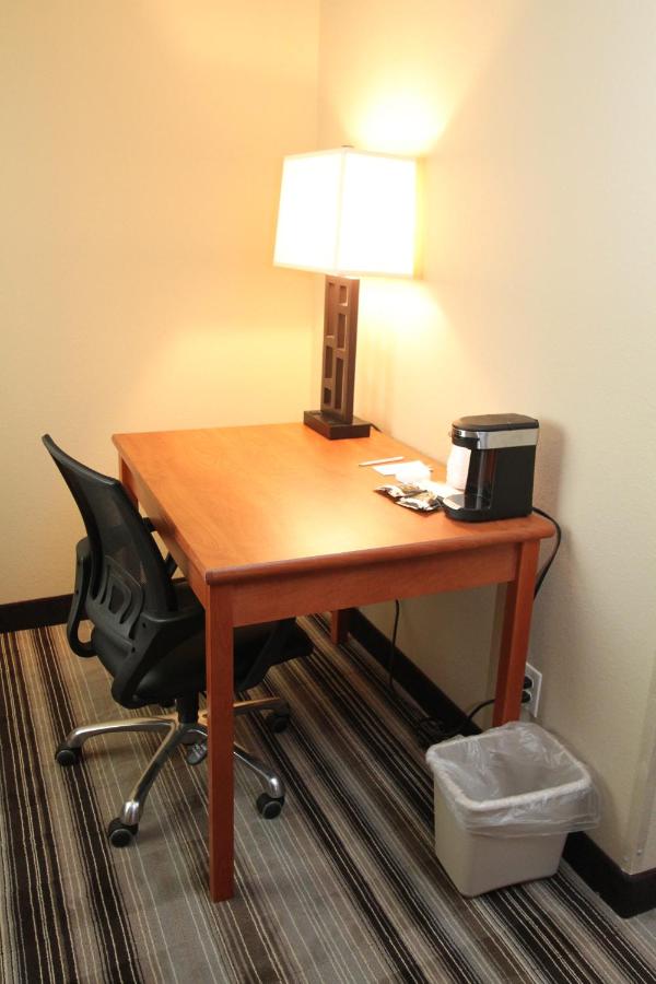 | Bowman Lodge & Convention Center