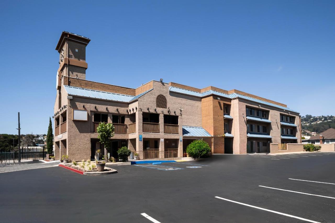 | Hotel Mira Vista