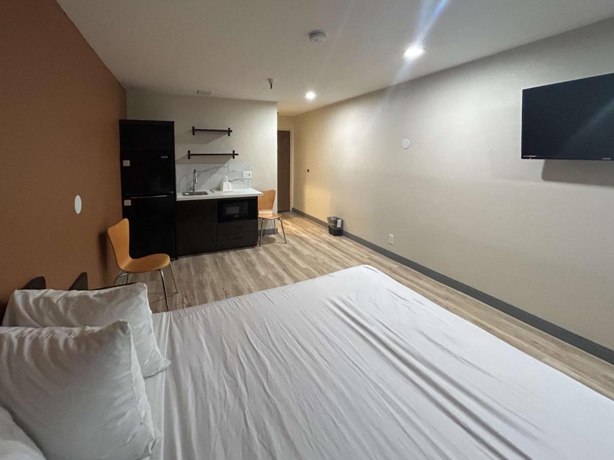 | Americas Best Value Inn Cameron Park Folsom