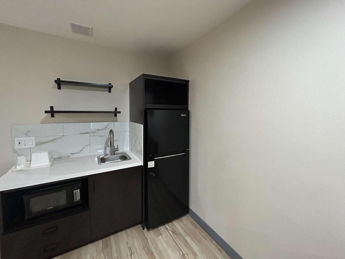 | Americas Best Value Inn Cameron Park Folsom