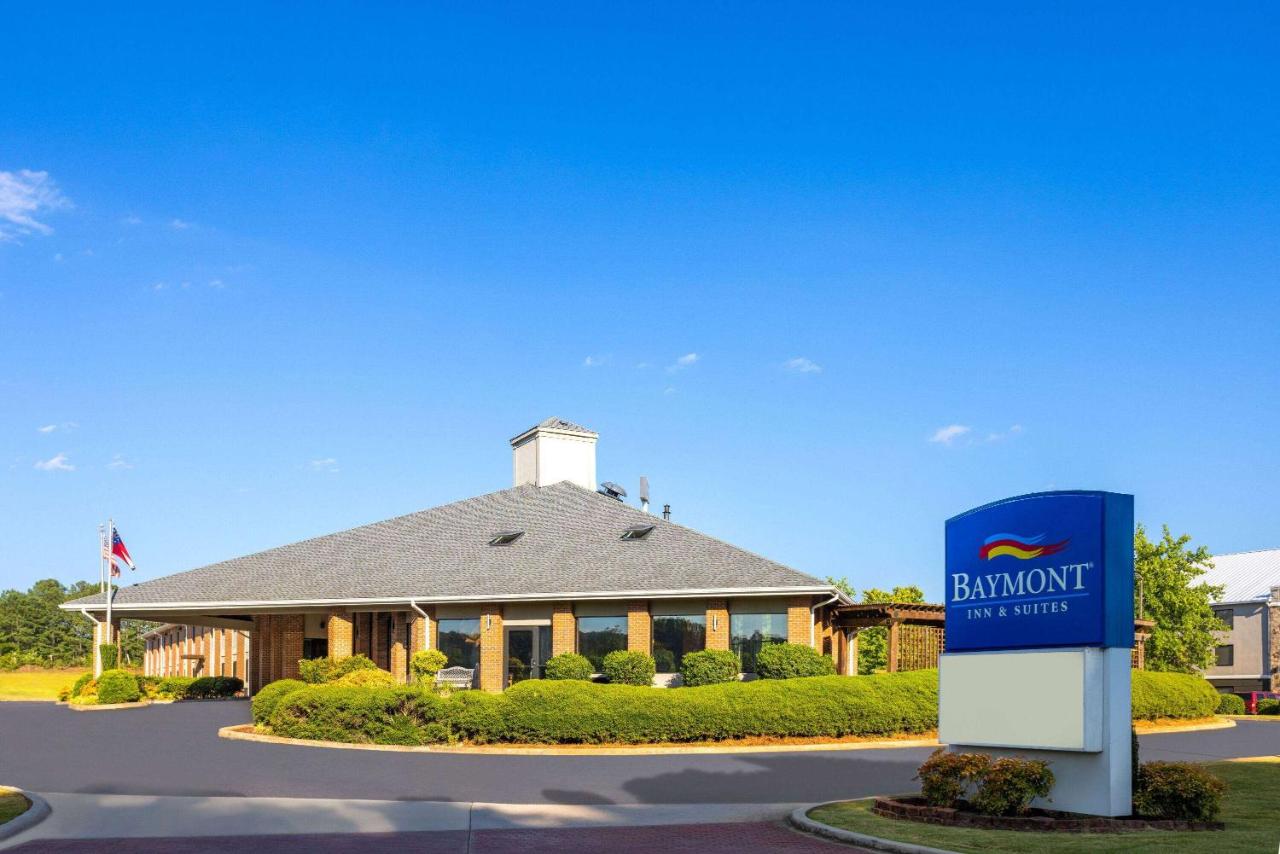 | Baymont by Wyndham LaGrange