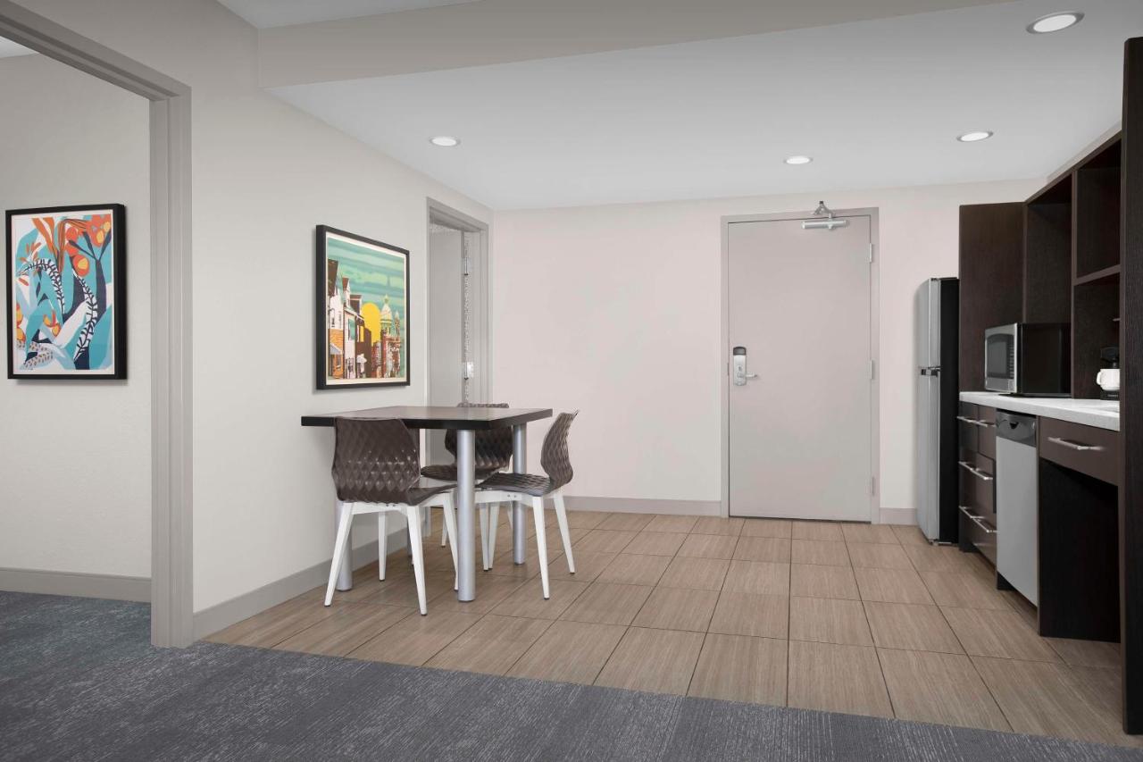 | Home2 Suites by Hilton Pittsburgh - McCandless, PA