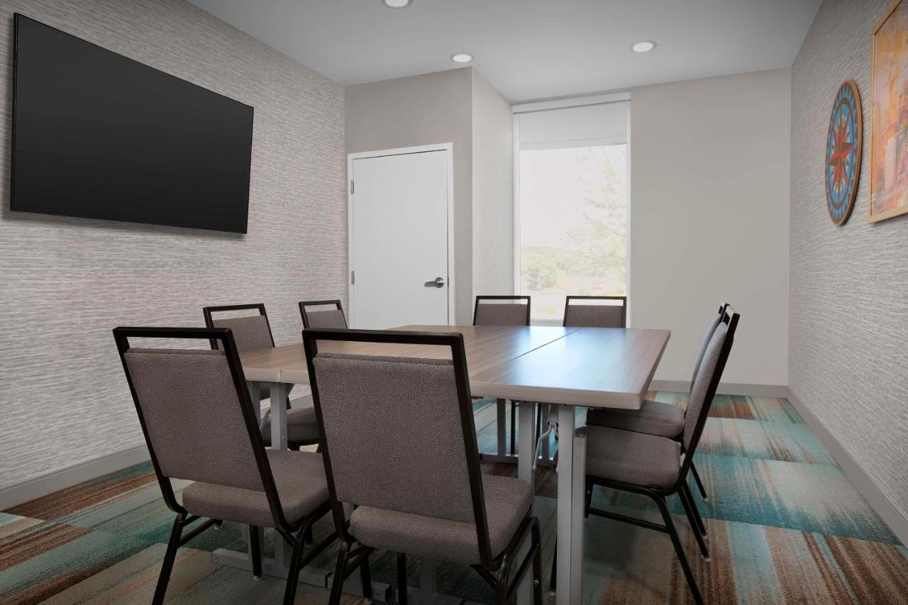 | Home2 Suites by Hilton Pittsburgh - McCandless, PA