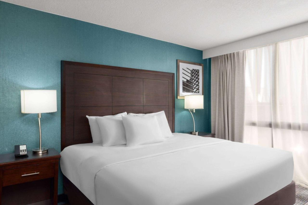 King Room - Disability Access at Wingate by Wyndham Kansas City