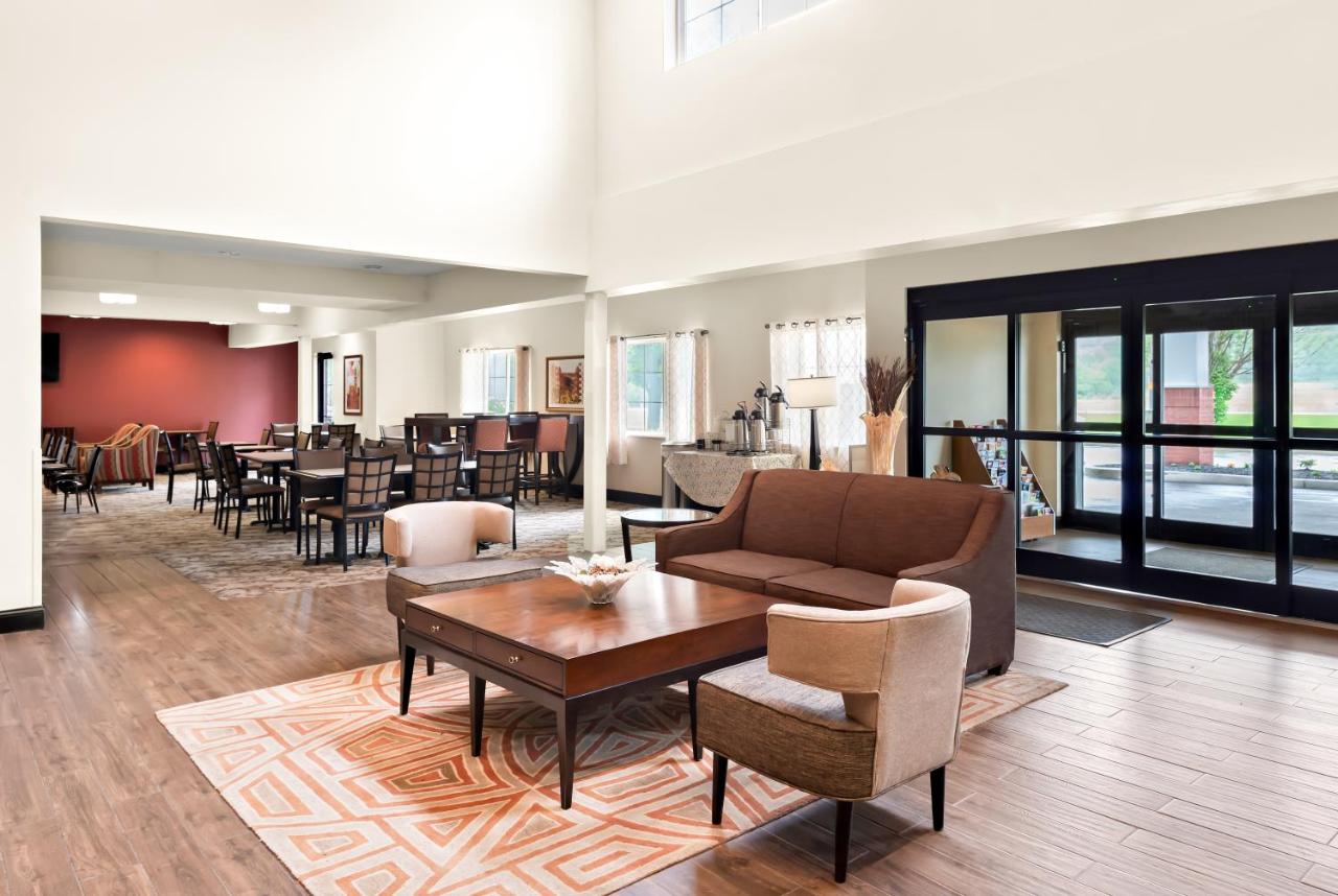Best Western Palmyra Inn & Suites