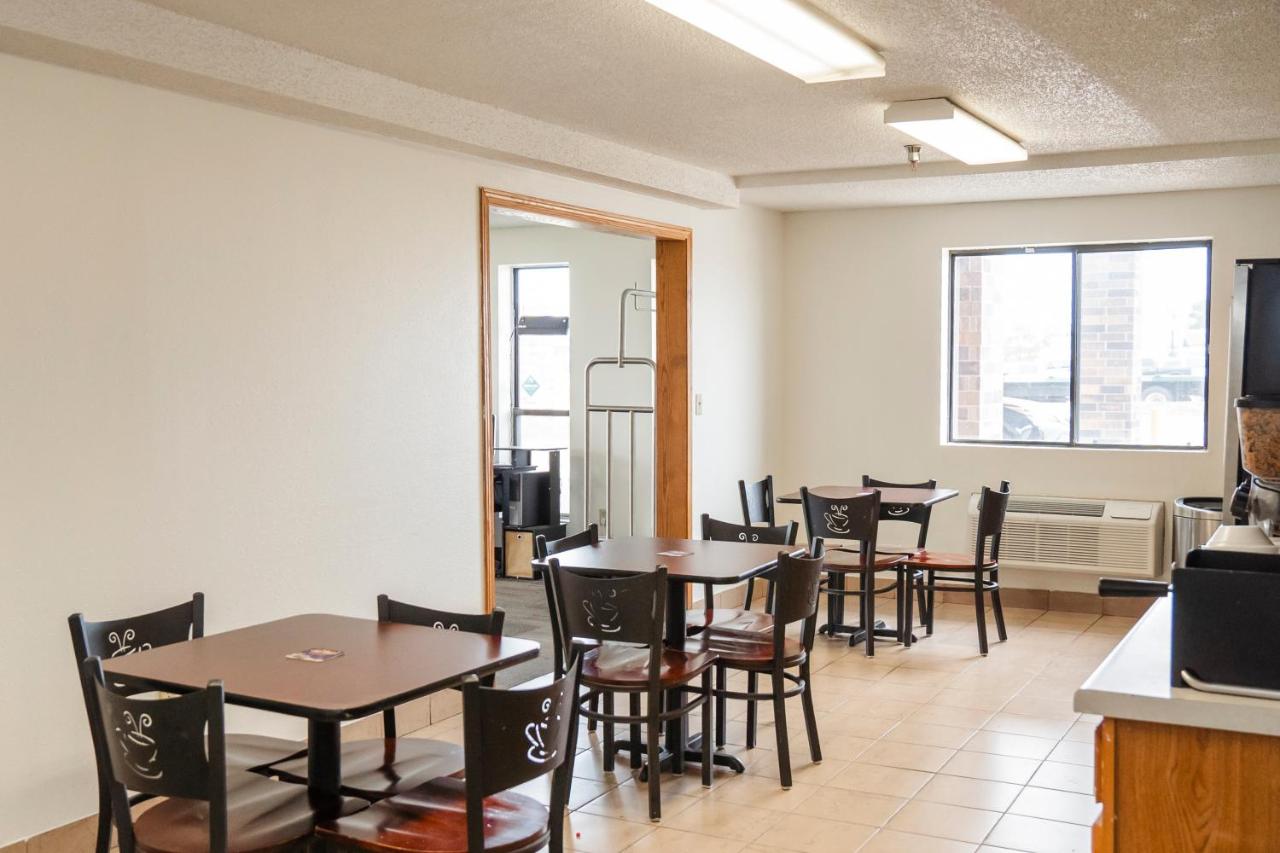  | Victorian Inn & Suites-York