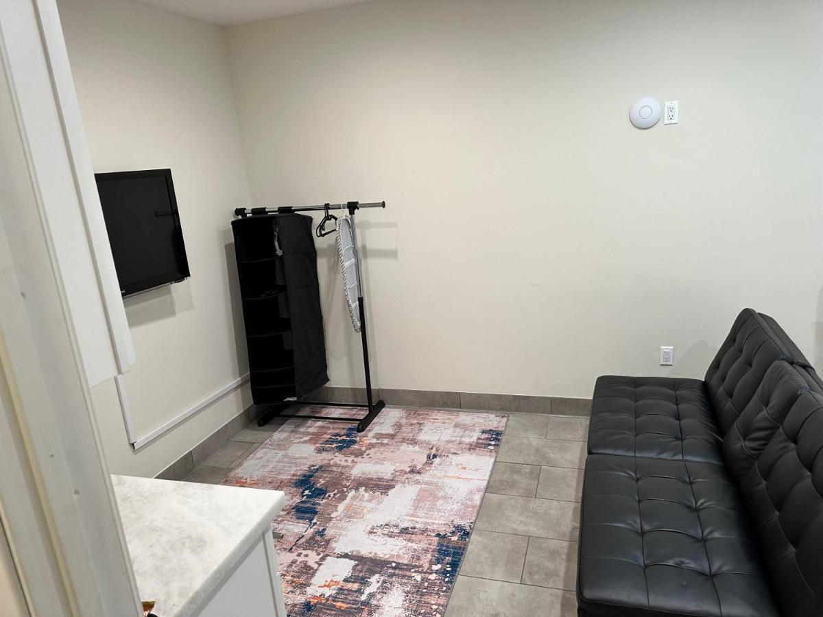  | Studio with Private Entrance next to Balboa Park