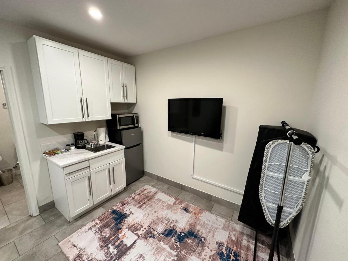  | Studio with Private Entrance next to Balboa Park