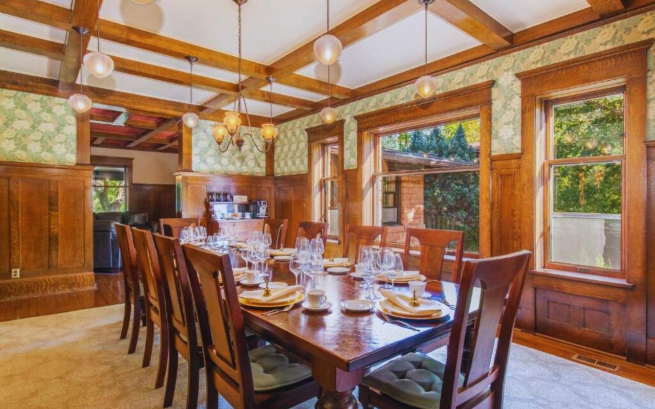 | Martha's Bed and Breakfast