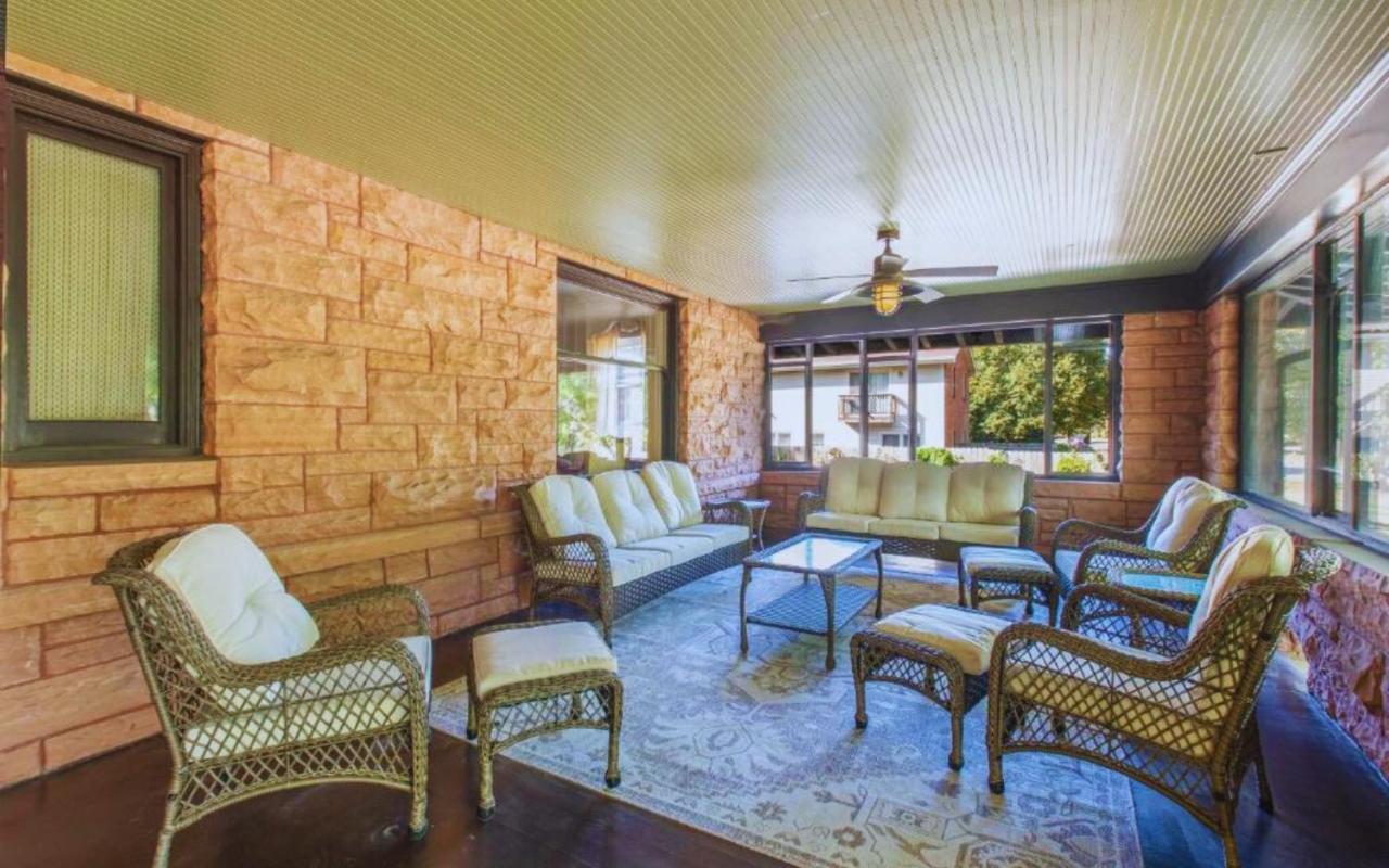 | Martha's Bed and Breakfast