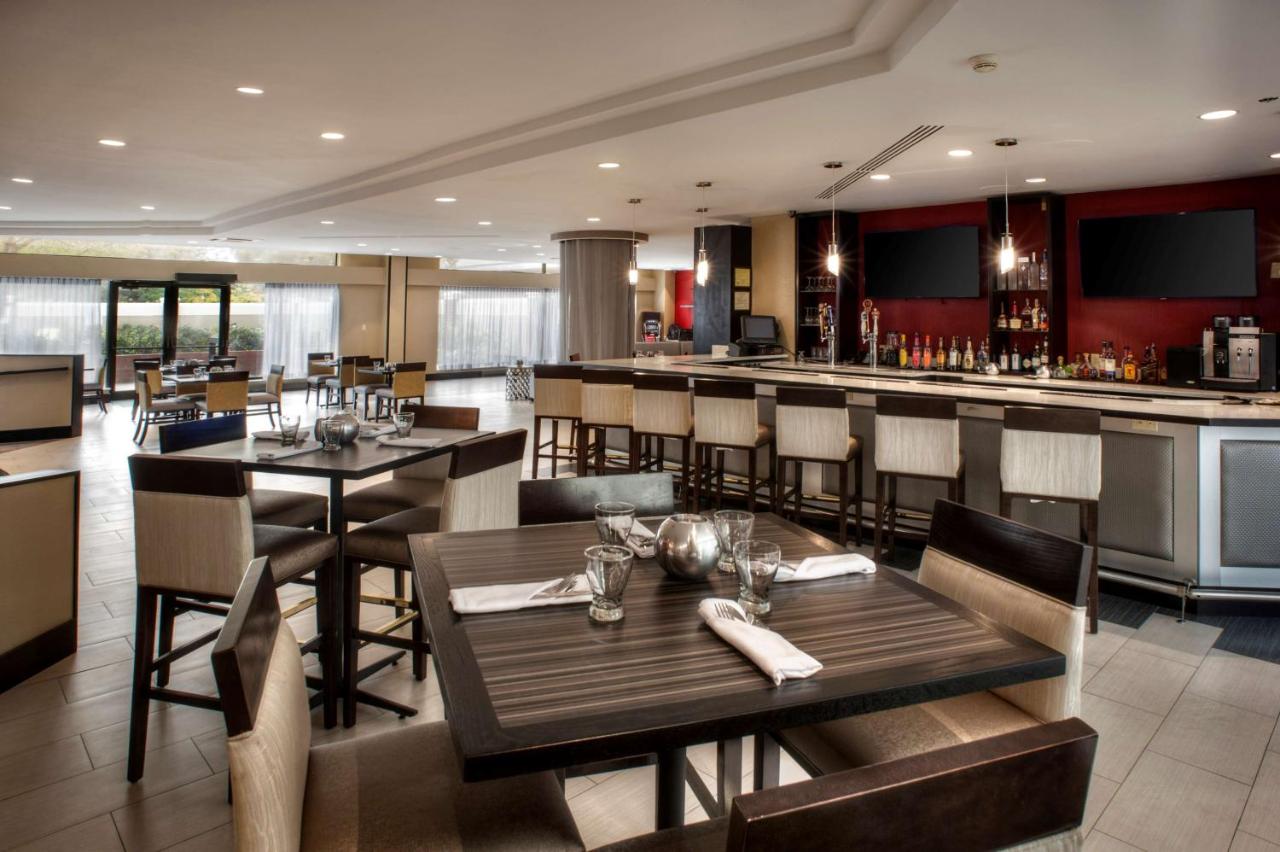 | Inn at Fox Chase - BW Premier Collection