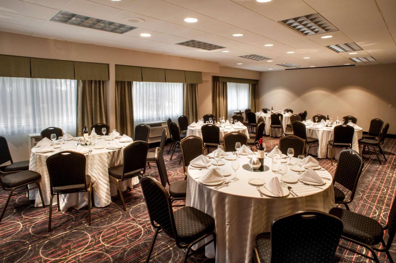 | Inn at Fox Chase - BW Premier Collection