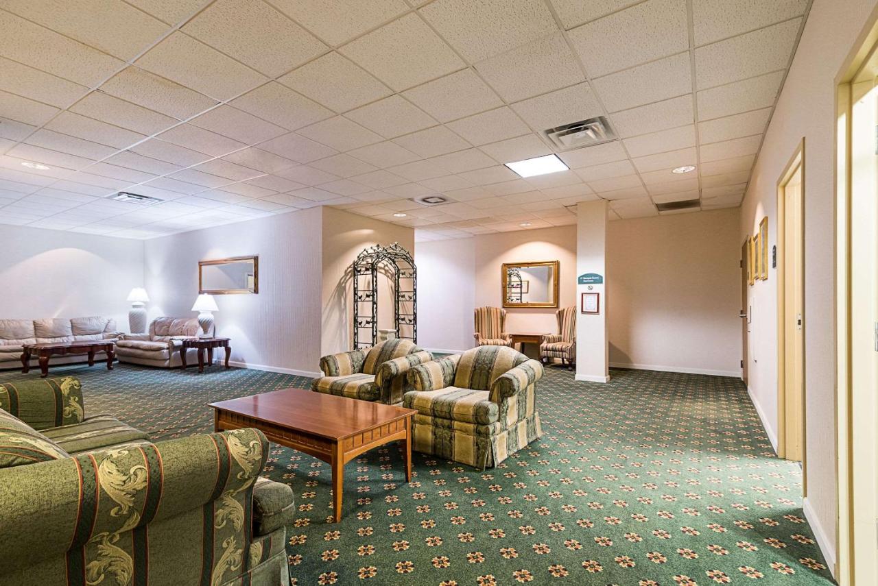 | Quality Inn & Suites Schoharie near Howe Caverns