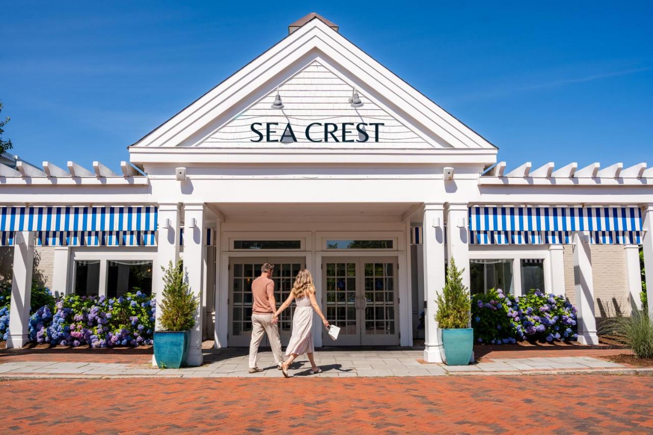 | Sea Crest Beach Hotel