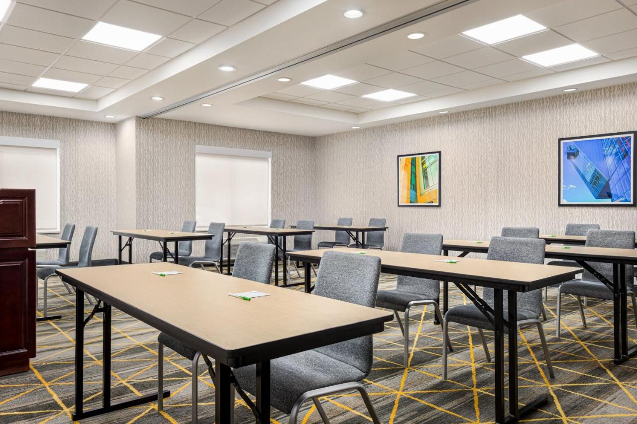 | Holiday Inn - Cheshire - Southington, an IHG Hotel