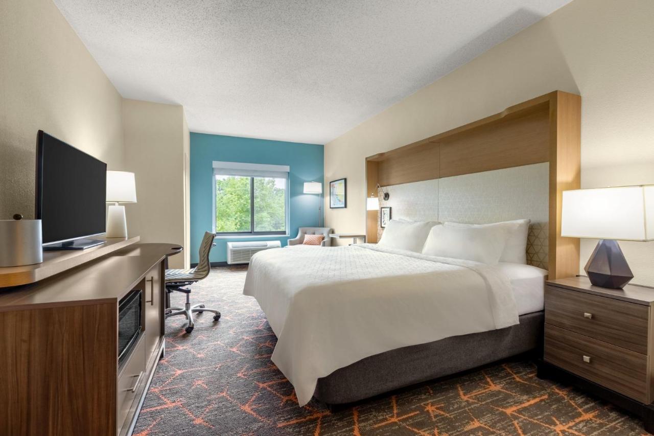 | Holiday Inn - Cheshire - Southington, an IHG Hotel