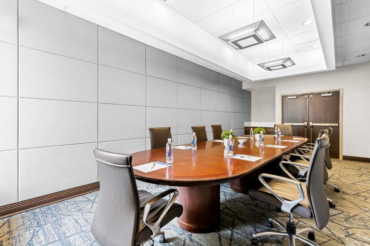 Holiday Inn Express Nashville-Hendersonville