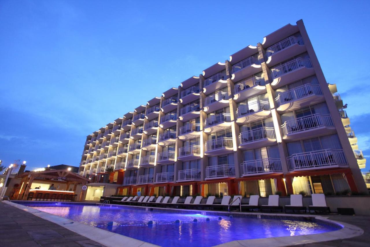| Ocean Club Hotel